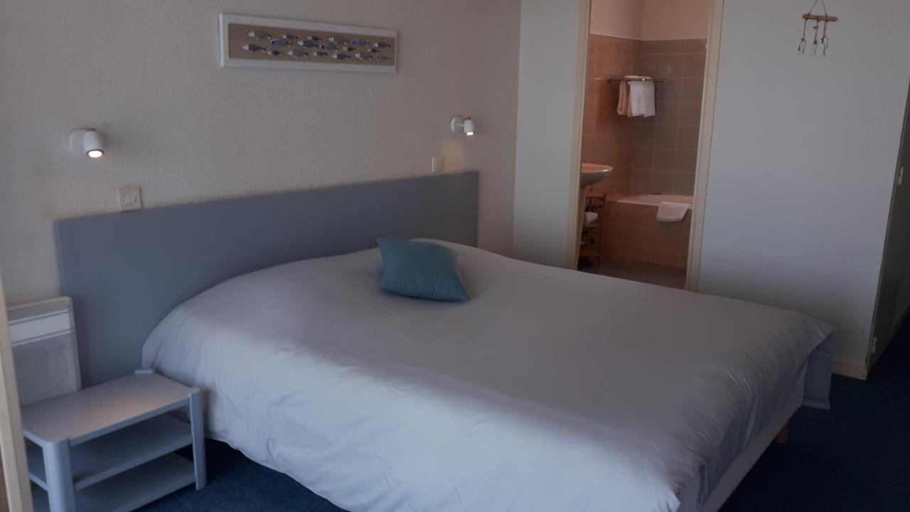 Hotel Du Port Bar Restaurant Sarzeau Eksteriør bilde