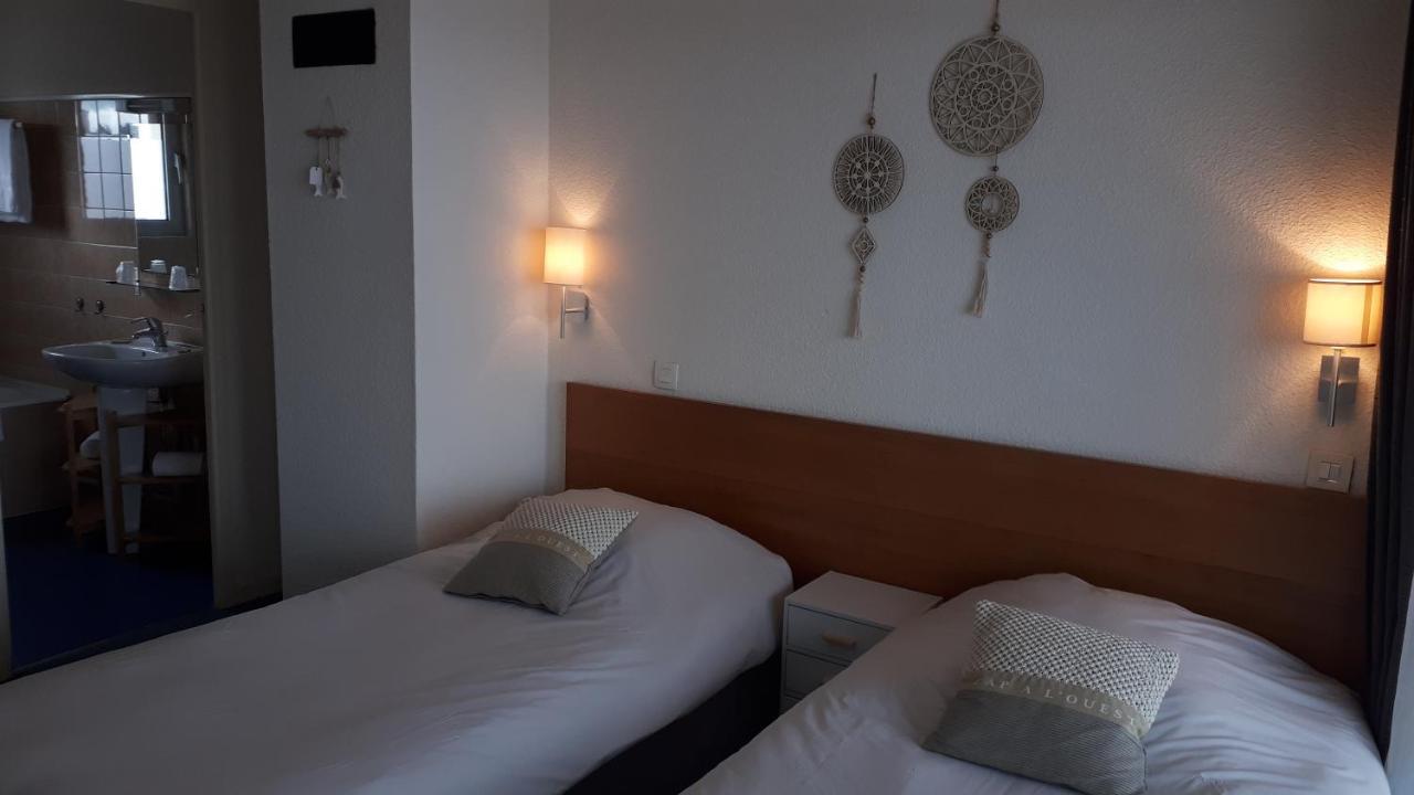 Hotel Du Port Bar Restaurant Sarzeau Eksteriør bilde